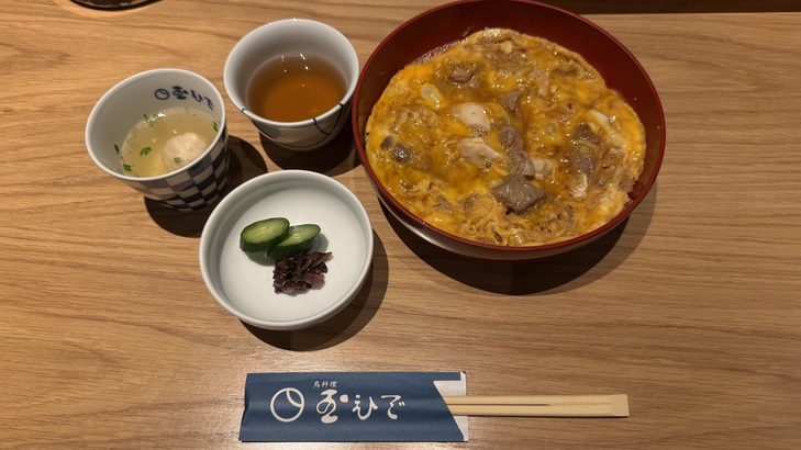 玉ひでのとろとろの元祖親子丼