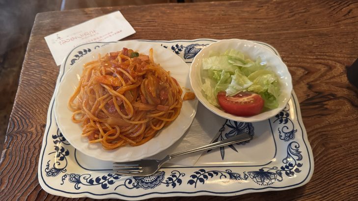 「さぼうる2」の看板メニュー、ナポリタン